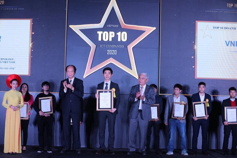 VNPT Đạt Top 10 Doanh Nghiệp Công Nghệ Thông Tin Việt Nam 2020
